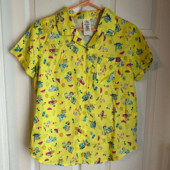 Disney Toy Story 4 Shirt Women's Medium Yellow Summer Splash All Over Print Park - Picture 1 of 8